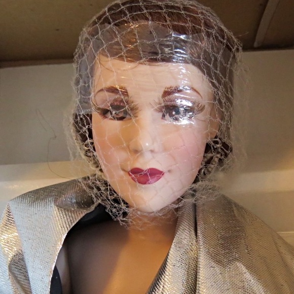 New in Box Lifestyles Micki 15 Inch Fashion Doll with Certificate - Picture 2 of 8